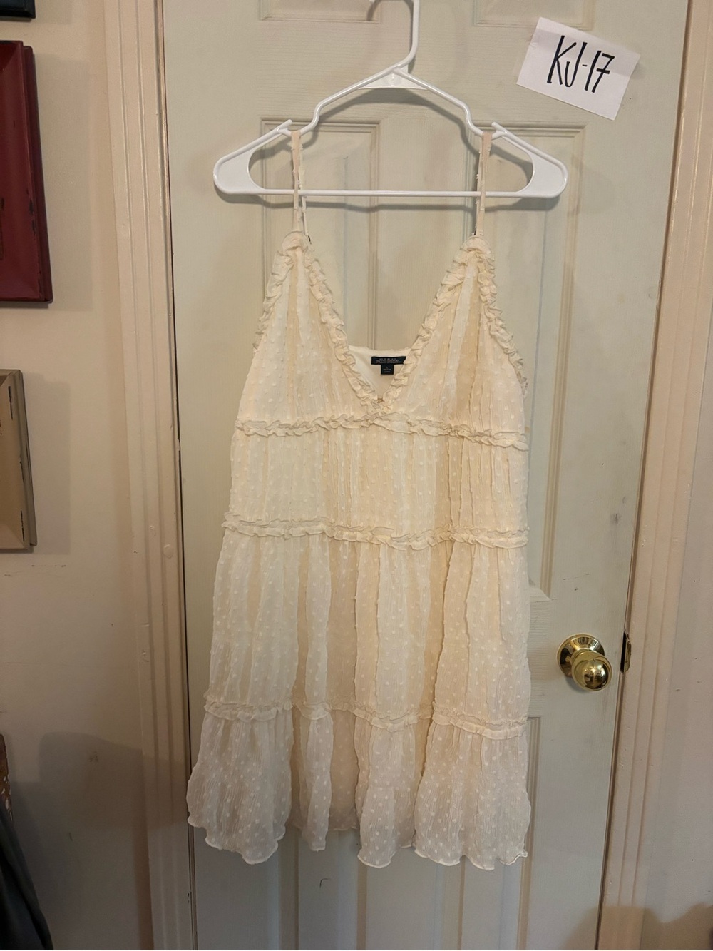 Wild fable size large cream lace overlay dress